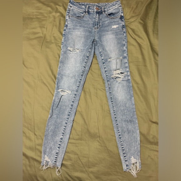 American Eagle Jeans - Picture 1 of 4